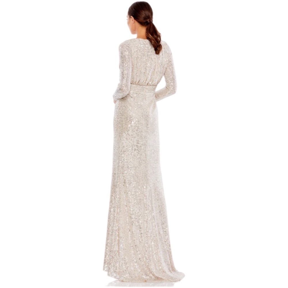 NWT MAC DUGGAL SEOUINED LONG SLEEVE GOWN - Picture 8 of 8